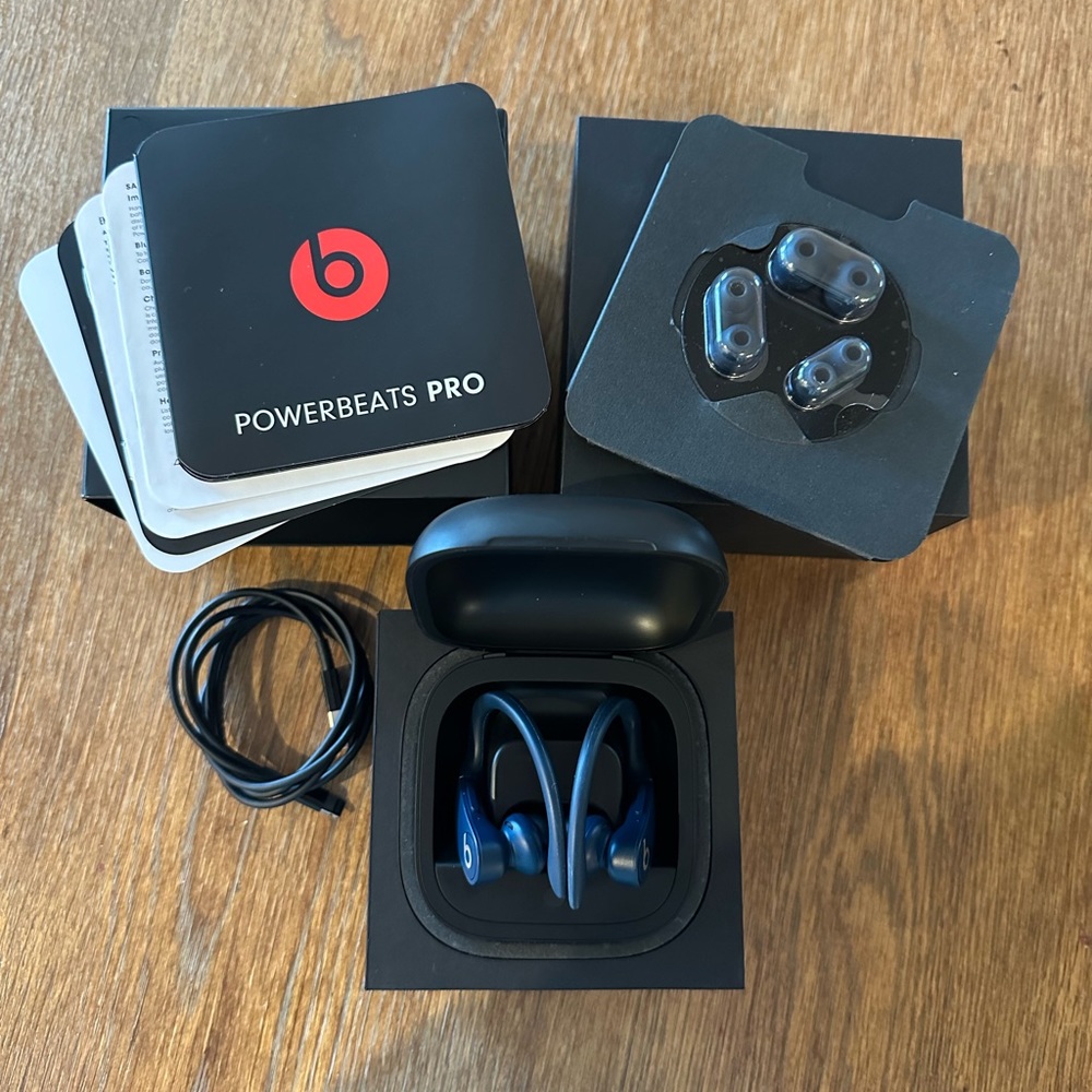 Beats by Dr. Dre - Powerbeats Pro Totally Wireless Earbuds - Navy & Gold